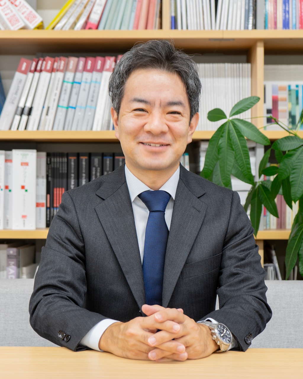TAKASUGI株式会社 代表取締役社⻑ ⼩沼 佳久